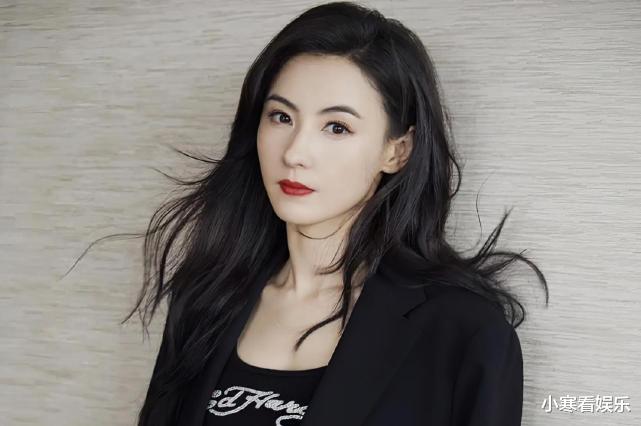 巩俐|张柏芝二儿子长大了，独自下厨尽显男友力，眉眼和谢霆锋复制粘贴