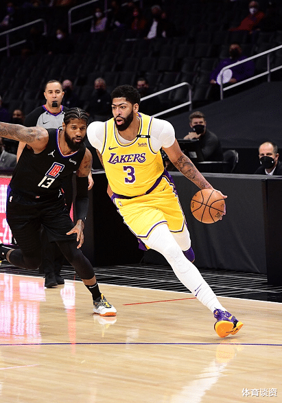 湖人队|24分惨败！湖人被打爆，朗多考神22+4+5杀人诛心，库兹马25+5带不动