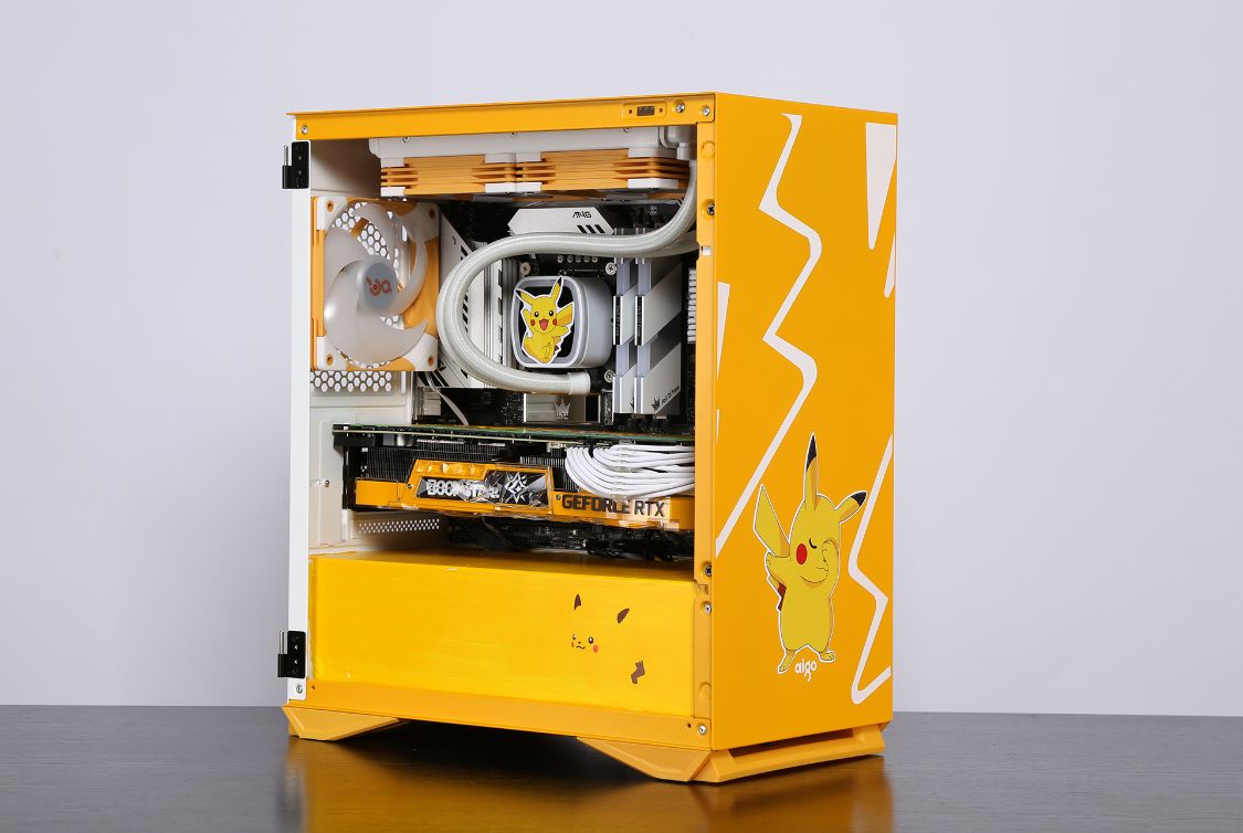 皮卡丘|私人の手绘DIY创作,圣诞送女神比iPhone13更好的皮卡丘萌物主机