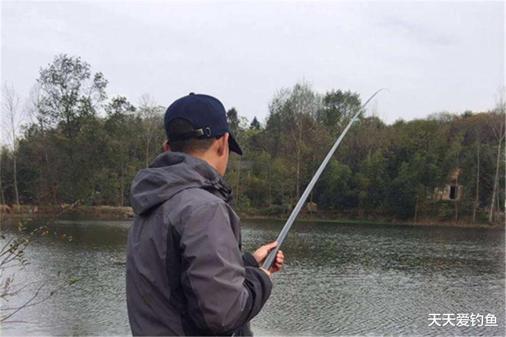 |数九寒天钓鱼，4钓4不钓，气候节气都在变，套路也要跟着变！