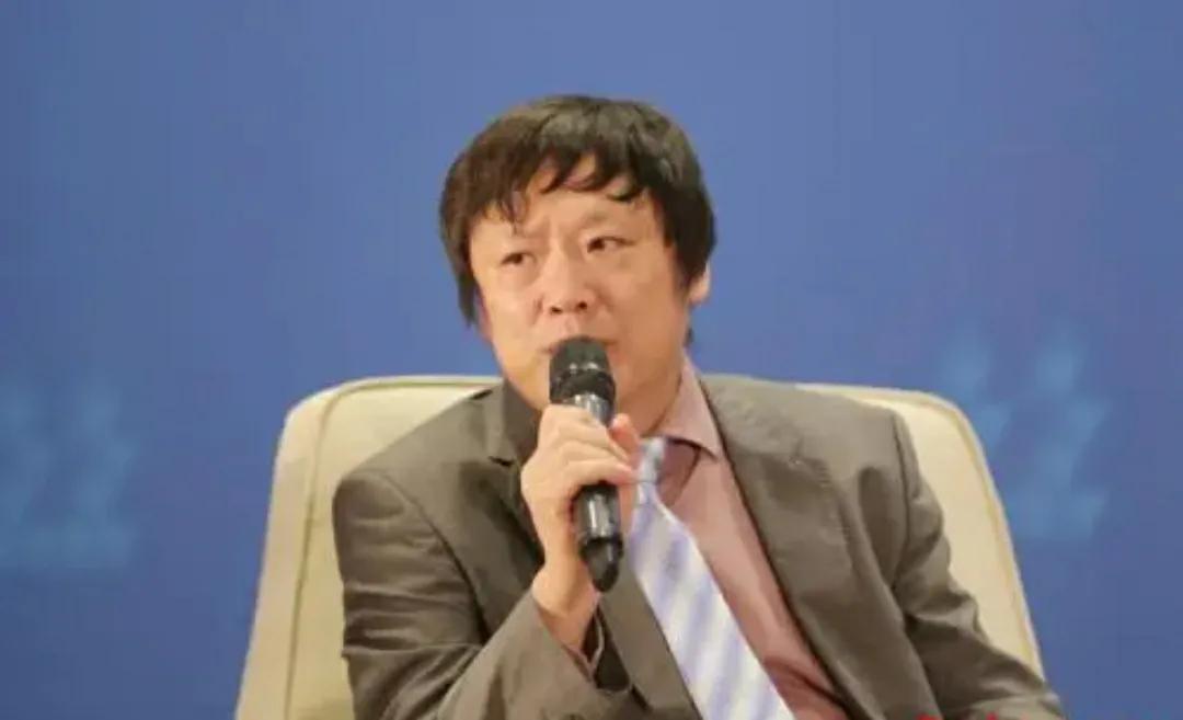 吕燕|吕燕被围 胡锡进遭批：眯眯眼风波扩大 这些名人“意外中枪”