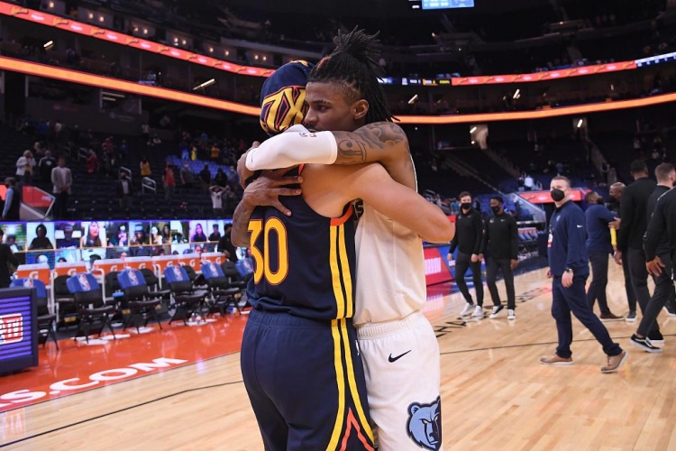 勇士队|肖华该背锅？苏群：勇士出局收视率会很惨，人家第八非要搞个附加赛！