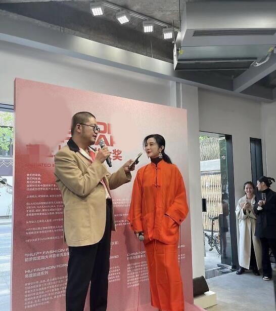 范冰冰|范冰冰现在真不挑，身穿皱巴巴古装捞金显廉价，白瞎了这盛世美颜