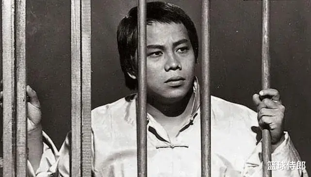 梁小龙|答球迷：梁小龙的真实功夫如何？比李连杰和成龙他们强吗？