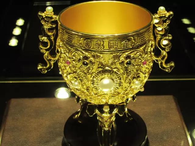 翡翠|故宫地下宝藏曝光,数不清的稀世珍宝!