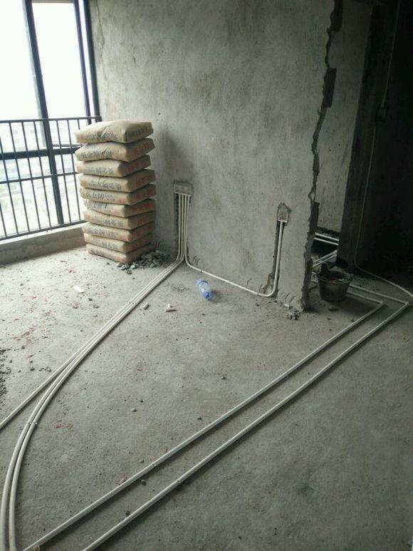 两种完全不同的水电施工布线方案，懂水电的人一般都选第二种