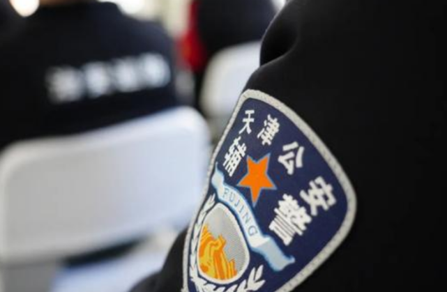 穿衣搭配|街头经常看到辅警和协警，他们之间有何区别？这3点需要搞明白