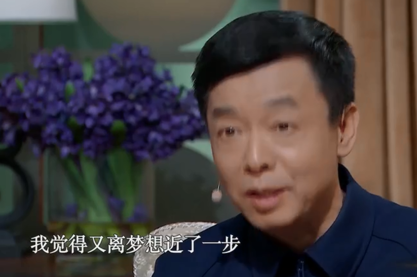 他是中国首批航天员,4次与飞天失之交臂,23年至今无缘太空,他用一句话道出真相