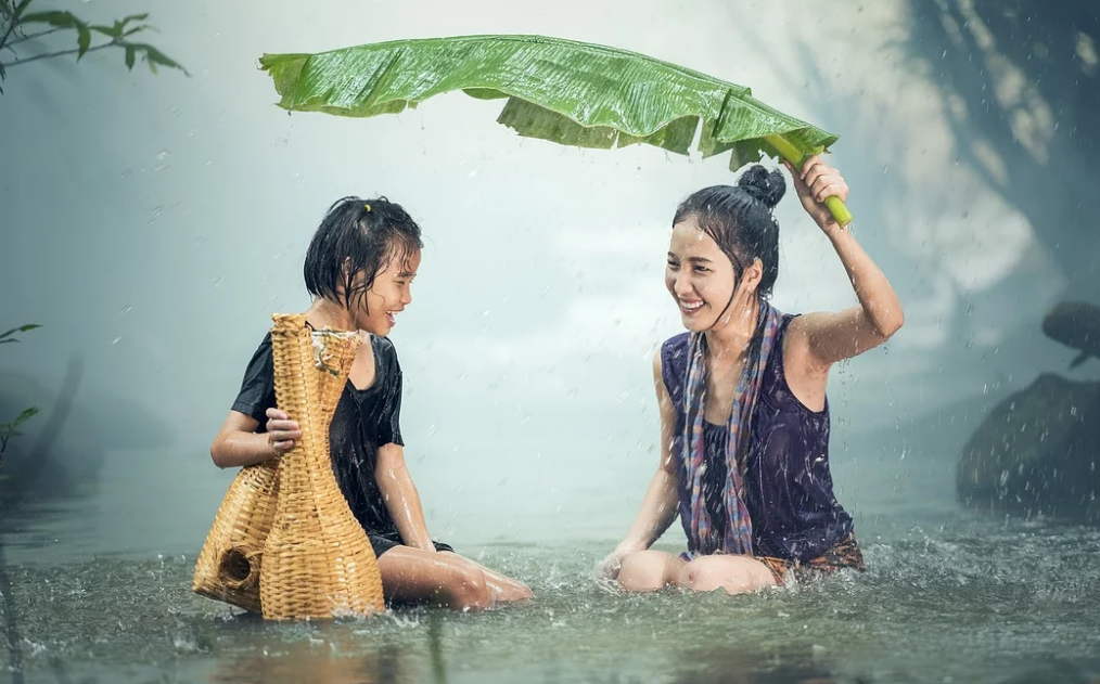 兜妈爱叨叨|只因被妈妈阻挠玩手机，6岁男孩扬言吃100个冰淇淋，结局逗笑网友