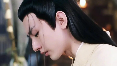 与君歌|又一部收视爆款，口碑实惨，《与君歌》背后为什么变成这样？