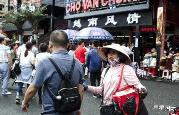 旅游业 扬言不欢迎中国游客，还贴出中文标语，如今旅游业大不如前