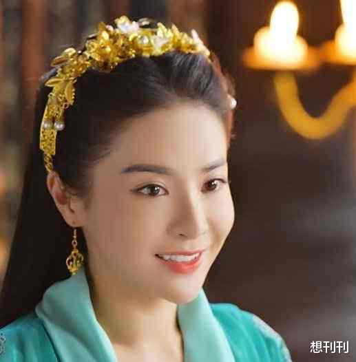 张柏芝|初见惊艳不已，再见路人甲乙！这12个明星颜值成谜，这脸怎么了？