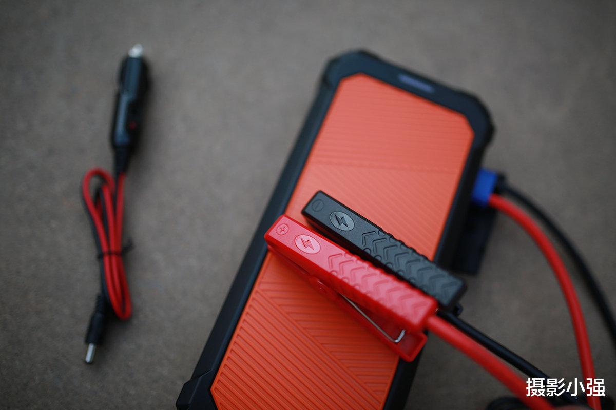 汽车|耐用而有备无患，Autowit超级电容汽车应急电源使用体验