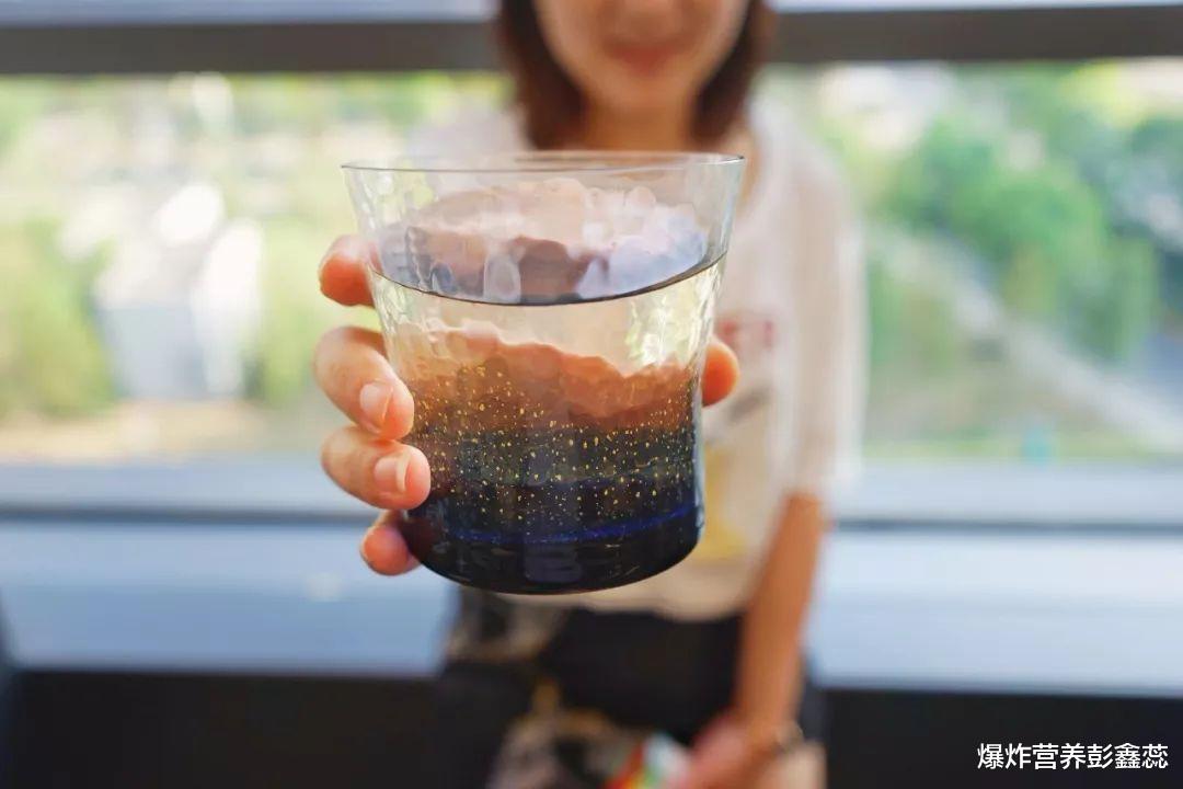 爆炸营养彭鑫蕊|喝很多水还是口舌干燥，这究竟是什么原因？看看老中医的理论
