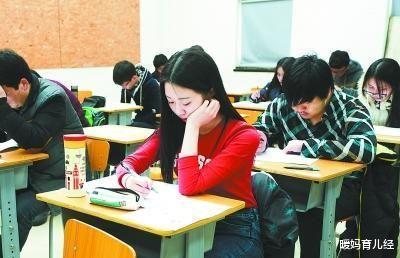 暖妈育儿经|大学生单身人数越来越多?比起追女生,男生更喜欢打游戏