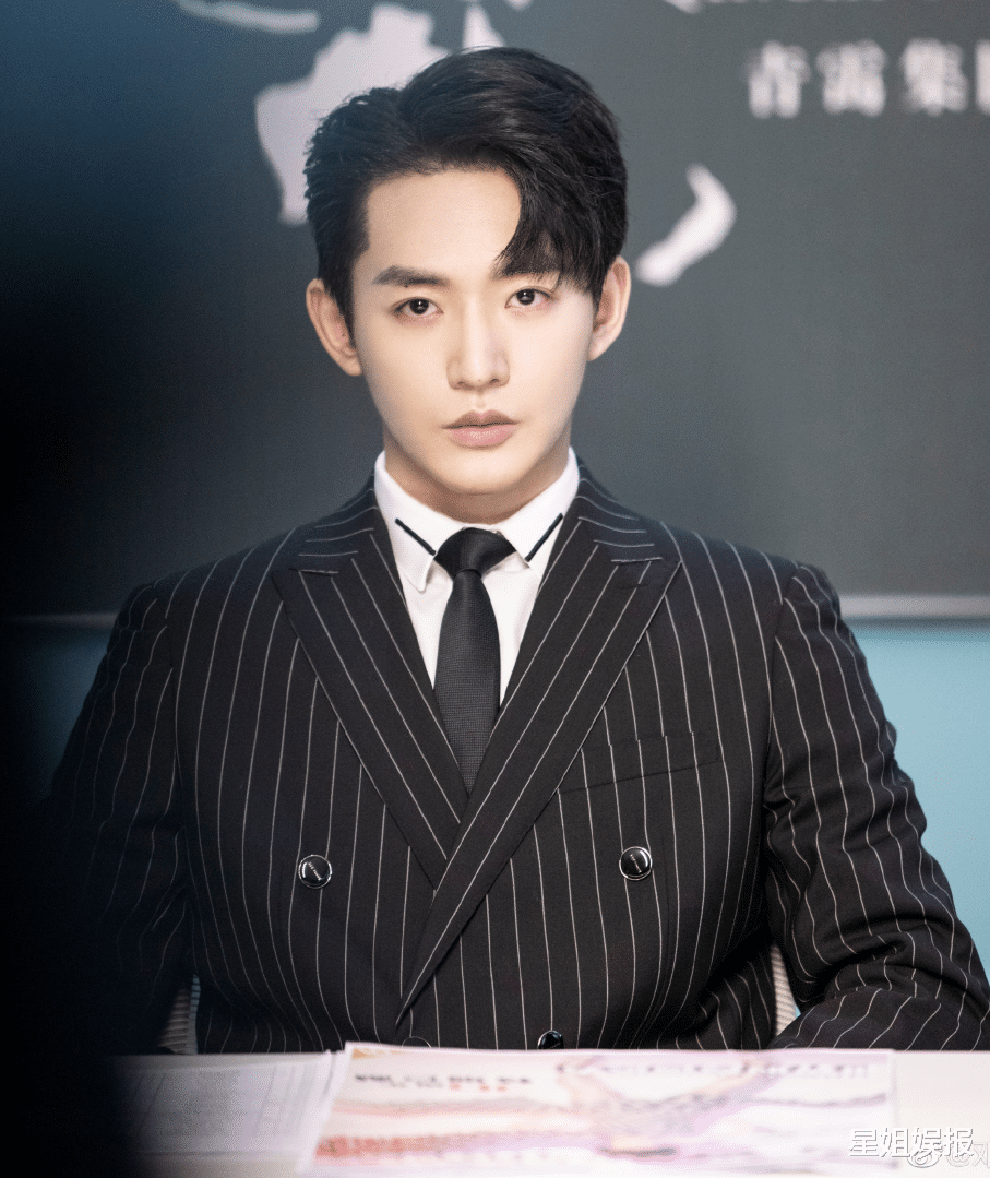 遇龙|因《遇龙》成名的邓为，和张新成是大学同学？还是《长月烬明》男二