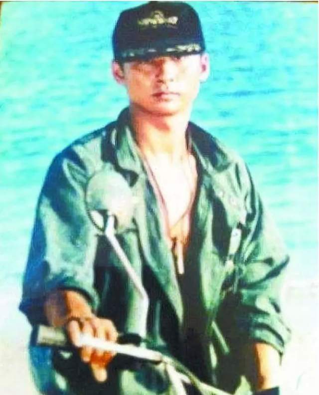 黄海波|又一男星“翻车”，一定要引以为戒，这5位明星个个都是自毁前程