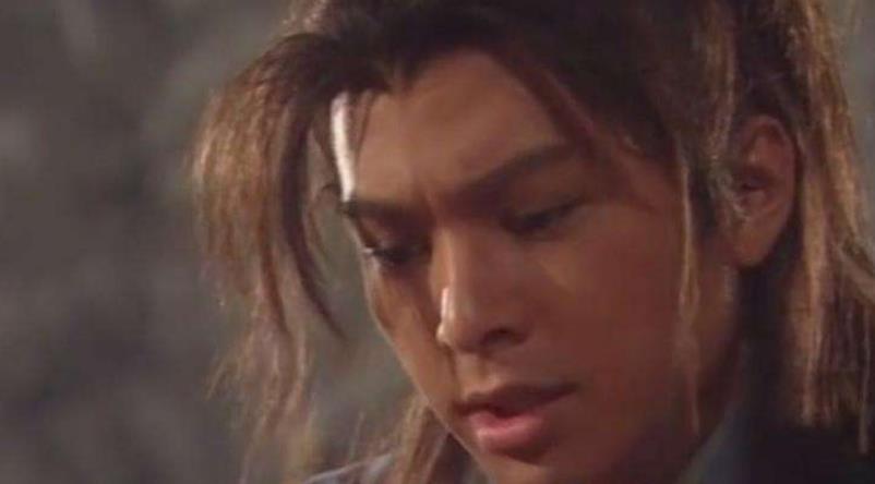 吴启华|倚天屠龙记：看到邓一君的少年感，难怪吴启华被说“最老”张无忌