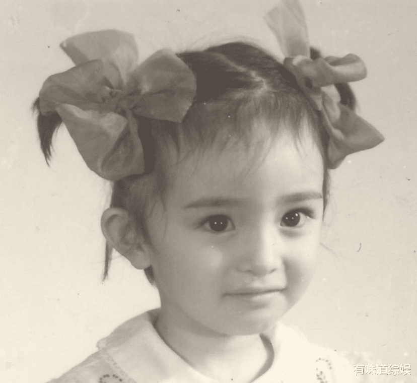 杨幂|9年前他帮助了杨幂,9年后他被人忘却,如今杨幂再次将他捧红!