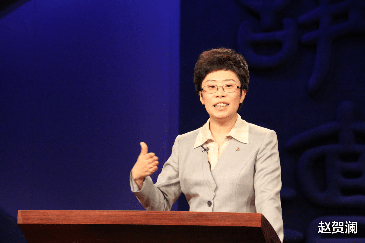 蒙曼|从“国学大师”沦为文化小丑：沽名钓誉注定不会长久