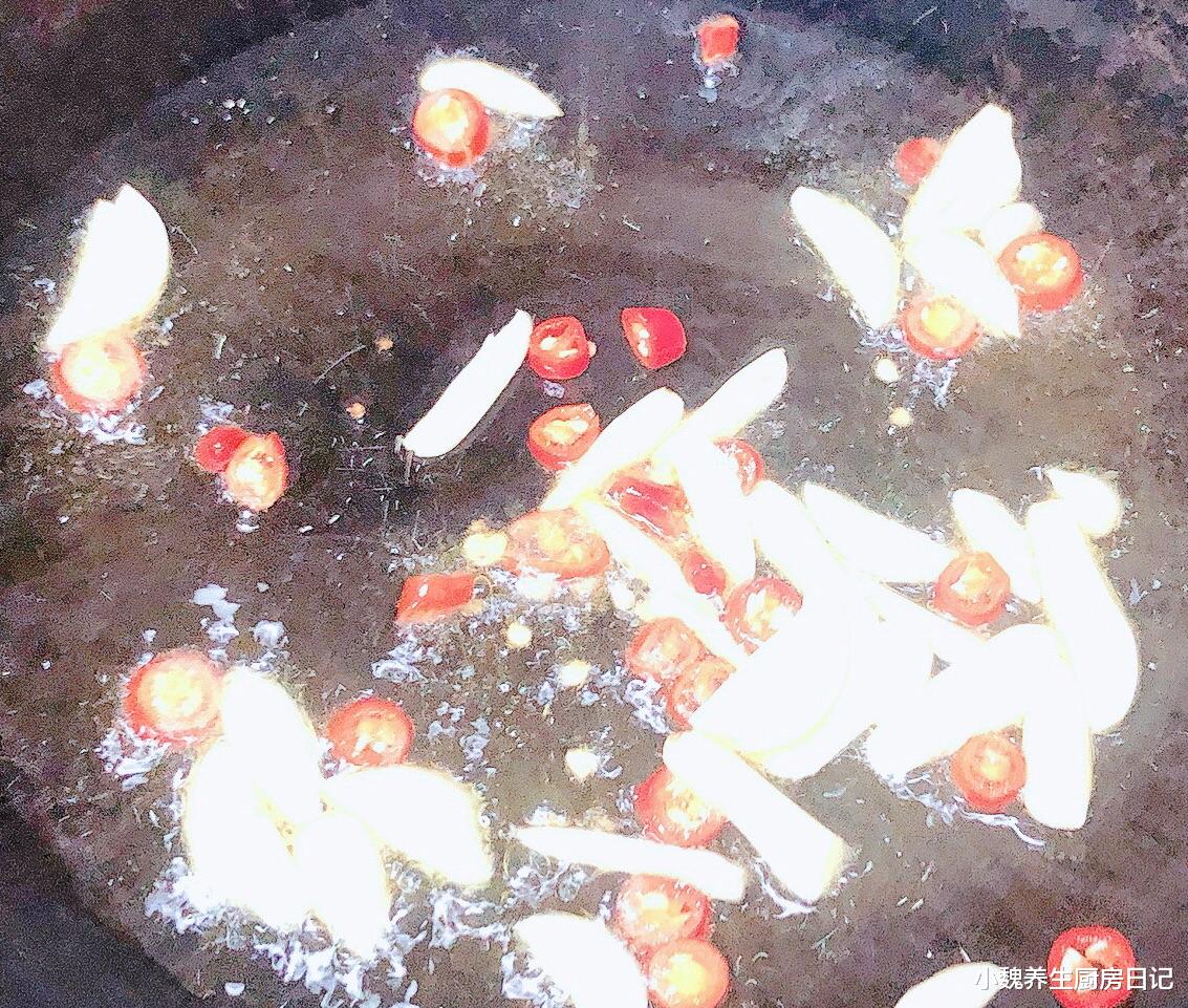 青椒|这菜是减肥者的最爱,简单炒一炒,营养又实惠,好吃不长肉!