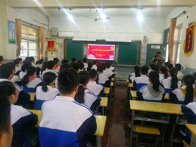 历史上的那些事儿 权威媒体发声：扔菜叶食堂不算全错，真正占用资源的很少被监管