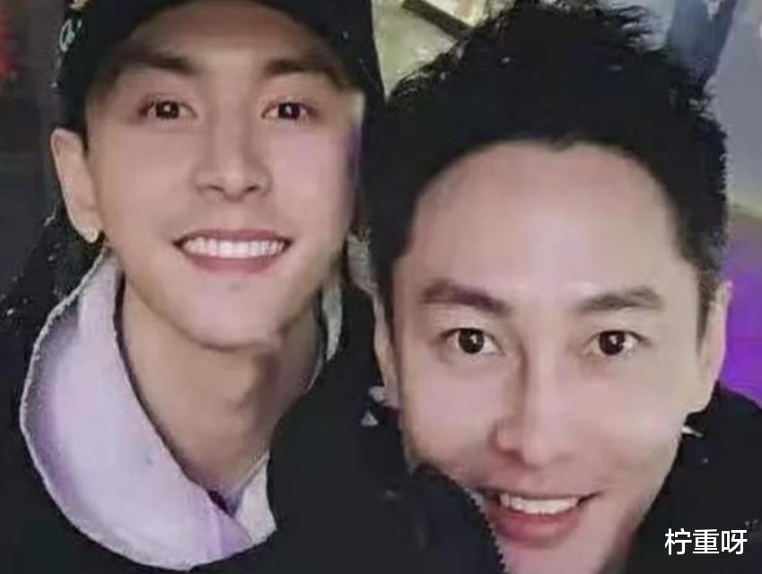 成毅|张哲瀚遭全面封杀，过往影视作品全部下架，仍有粉丝替张哲瀚洗白