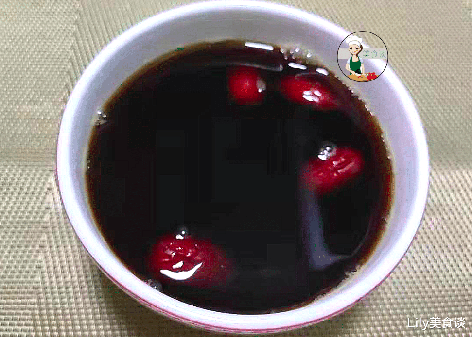 红枣|秋天,女人再忙也要照顾好自己,这“三宝汤”记得喝,补气血体质变好