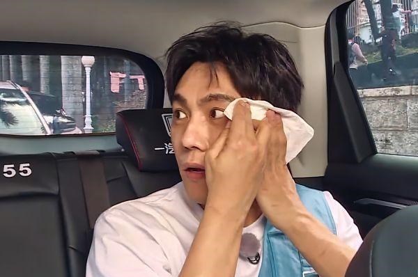 张哲瀚|跑男全员流汗脱妆,baby惊艳,白鹿成大花猫,蔡徐坤有点意外