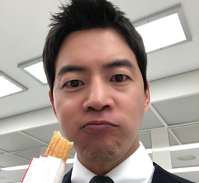 李尚允|名校毕业的李尚允,随口一句收视率,男神的小辫子又被抓住了