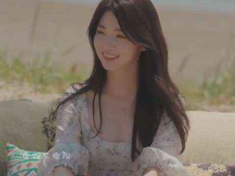 |可爱在性感面前不堪一击？性感吊打清纯？