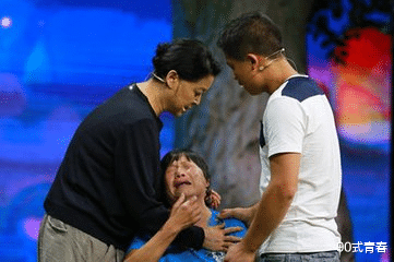 倪萍|62岁的倪萍，为儿子治病阔别舞台10年，老态尽显背后的苦谁能懂？