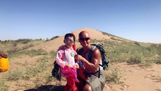 参观主持人乐嘉的豪宅,家里设计私人健身房,难怪练就一身好肌肉