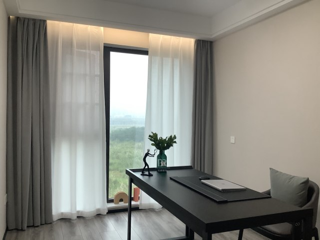 |109平简约现代风拆除客厅后的书房，开阔空间尺度放大视觉感