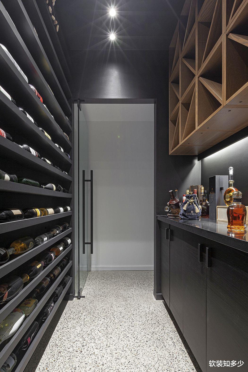 自己舒适大房子，宁静而空旷的空间，喜欢这乡间的和谐