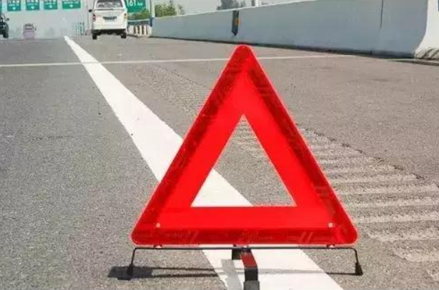 运势 买车时记得要赠品，销售：这几样东西看似简单，其实最值钱