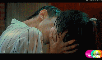 吻戏|吻戏伸舌头10大名场面，这些艺人真敬业，做戏做全套