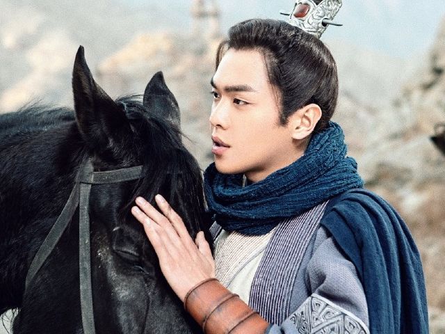 张若昀|34岁张若昀凭《雪中悍刀行》爆红，将上春晚，他的结局改写了