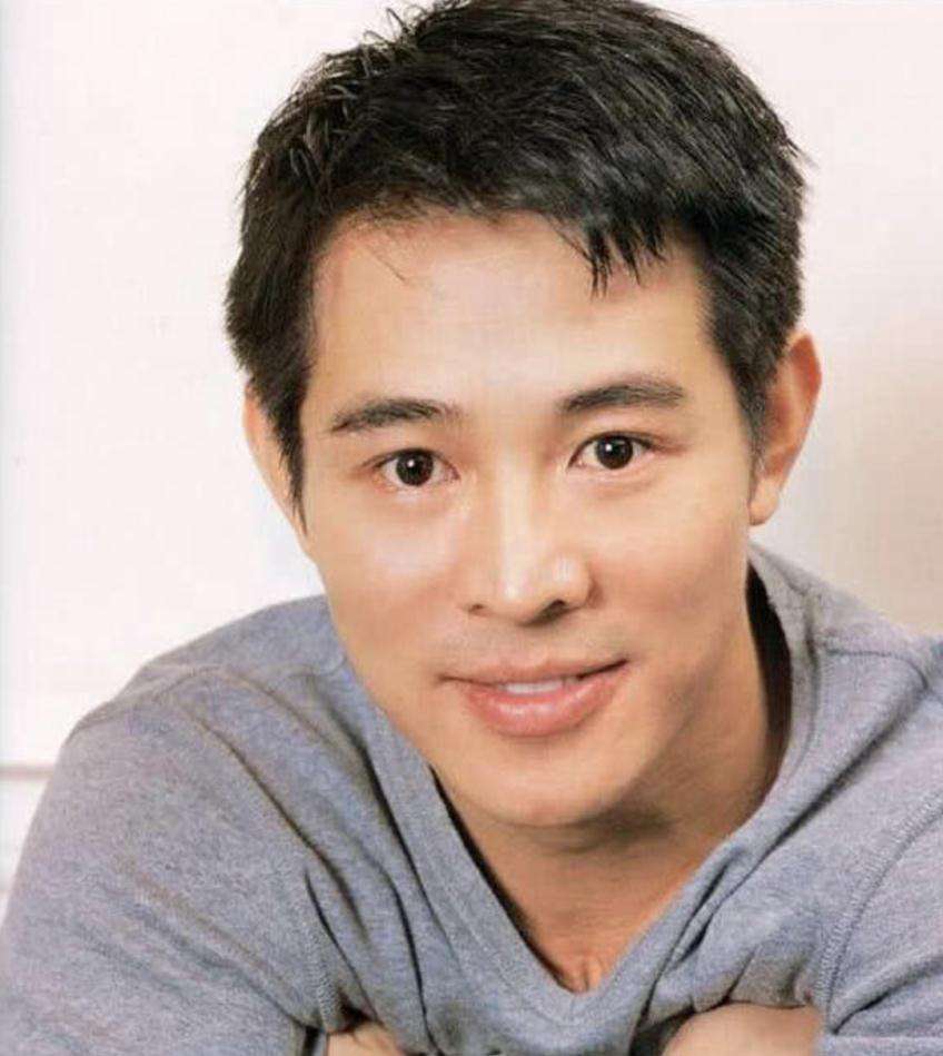 李幼斌|这才是爷们！这5位男星离婚时个个净身出户，甩“抠门男”几条街