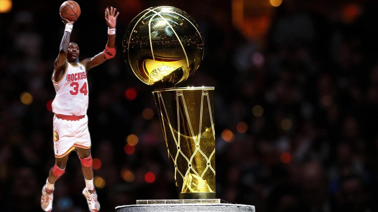 科比·布莱恩特|美媒列出了12名巨星职业生涯总决赛首秀的表现，科比詹姆斯最差