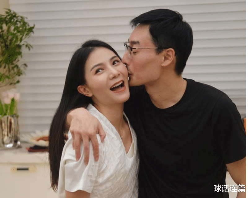 何姿|温馨！中国跳水冠军女神晒照庆生，丈夫与朋友陪伴过生日太幸福