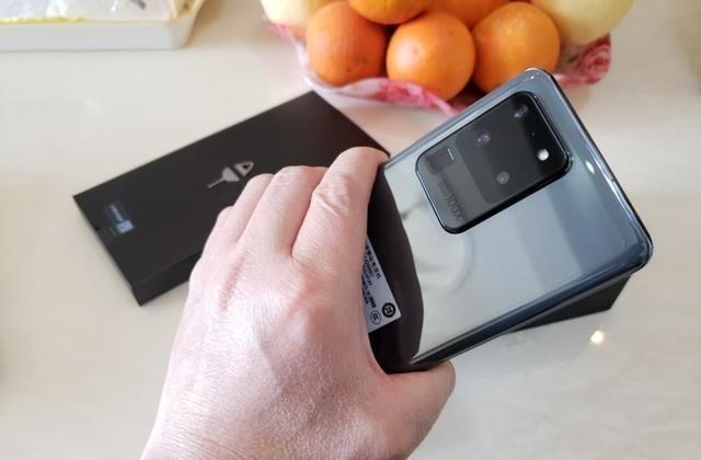 奶爸育儿宝库|1亿像素+2K曲面屏+12GB运存,跌价3000元,机皇重回低价