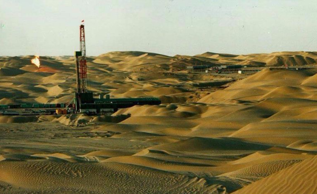 小朱聊育儿|石油资源枯竭是幌子？3天发现两个10亿吨级大油田，油价还会涨吗