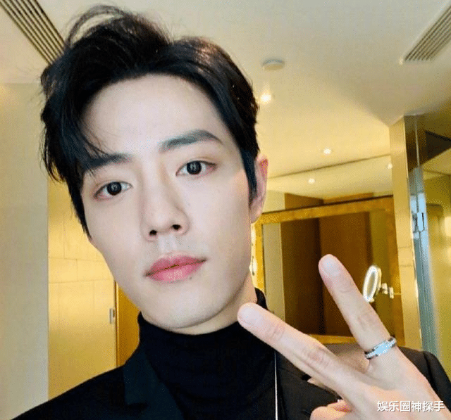 肖战|肖战的素颜“丑照”，看到第五张还爱他的，才是真爱粉