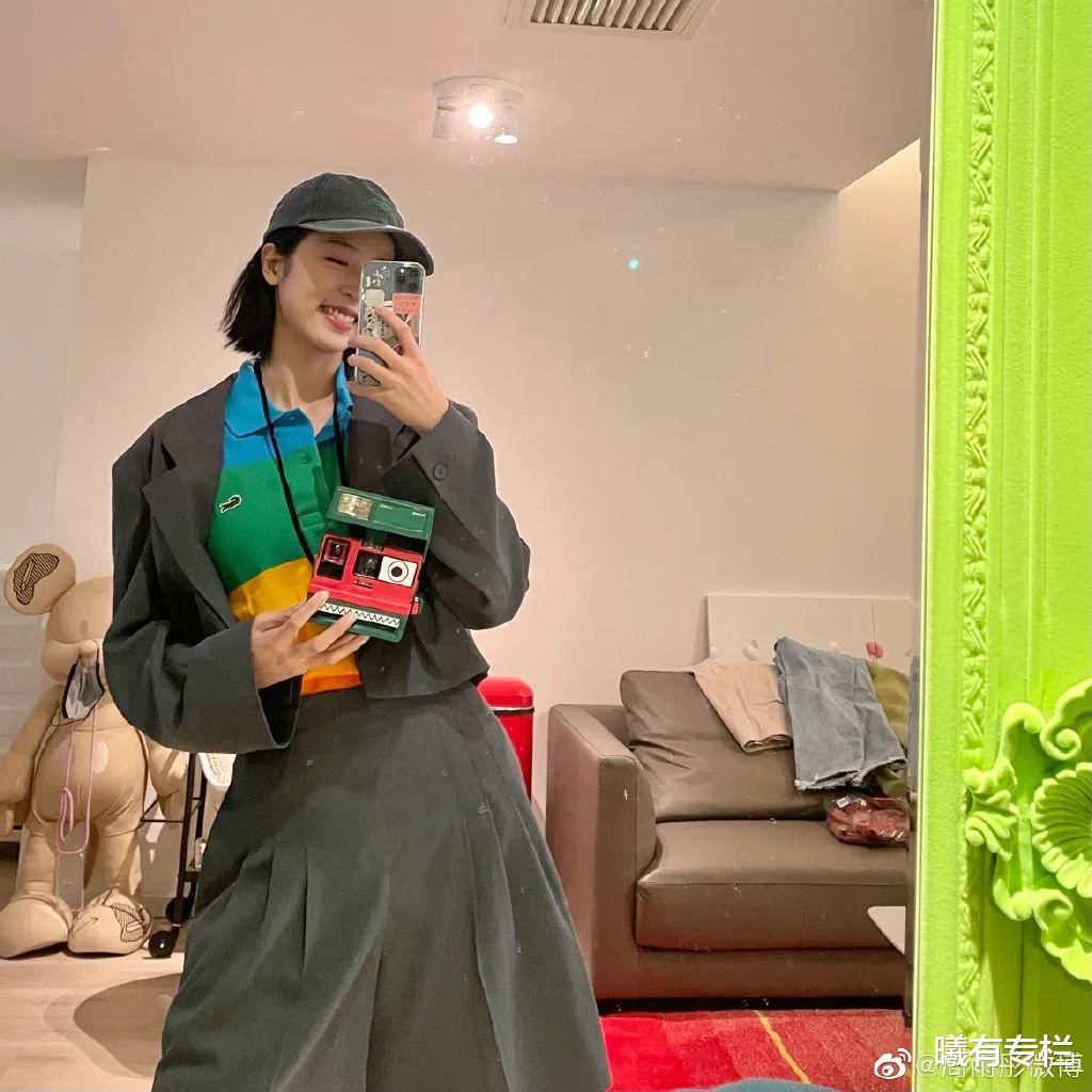 曦有专栏|“真”北漂女孩周雨彤:一个在厨房里拍大片的时尚博主