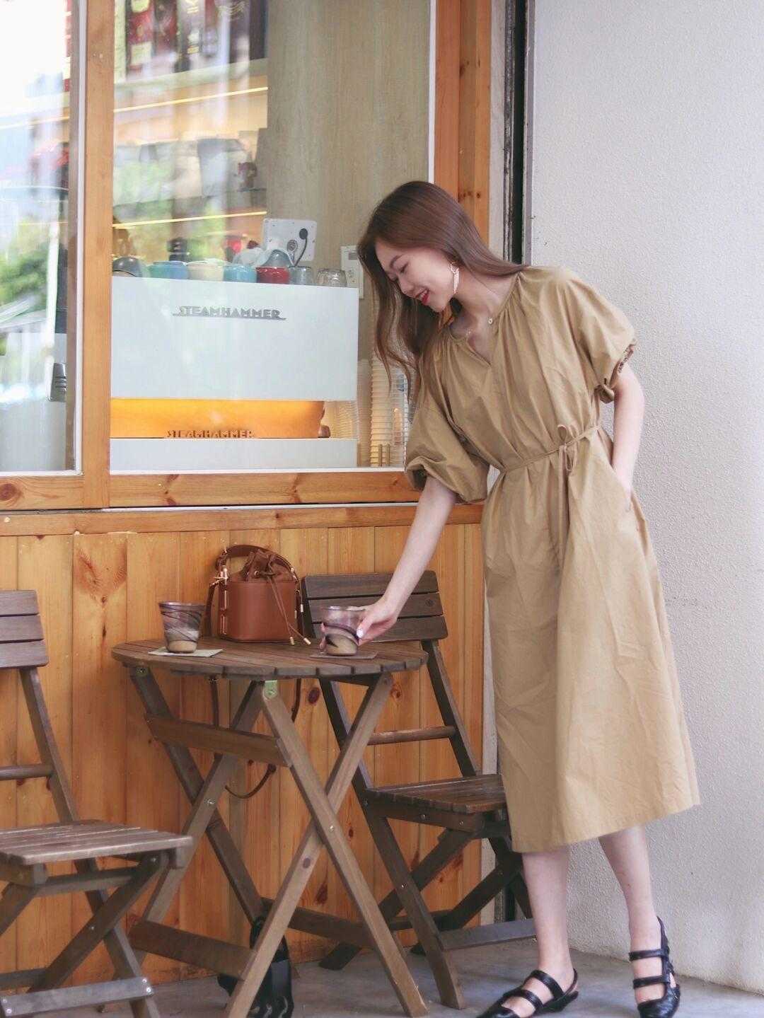 何有强|今夏的裙子：“越长越时髦”，优雅显高，这几款能让你提升气质