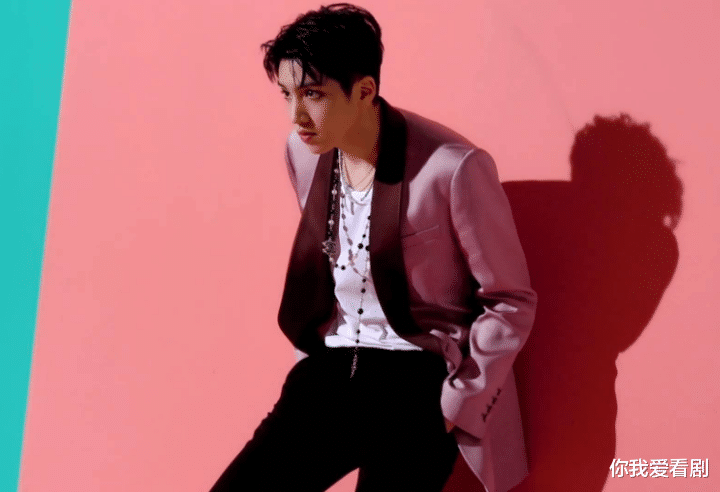 五十公里桃花坞|周也为啥和赖冠霖密会？《五十公里桃花坞》的一个细节正给出答案