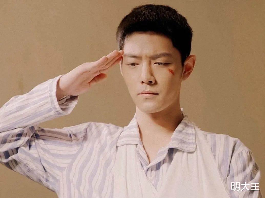 肖战|肖战被批不称职：纵容粉丝网暴别人，应被列为重点关注对象