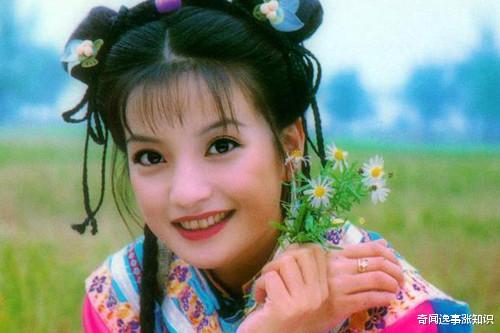 奇闻逸事涨知识|赵薇现身成都、出席时尚活动,无p照曝光,女神颜值依旧美丽