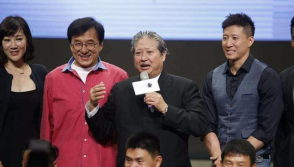 蓝盈莹|洪金宝36岁女儿至今未嫁，看到本人照片后，网友：这谁敢娶啊？